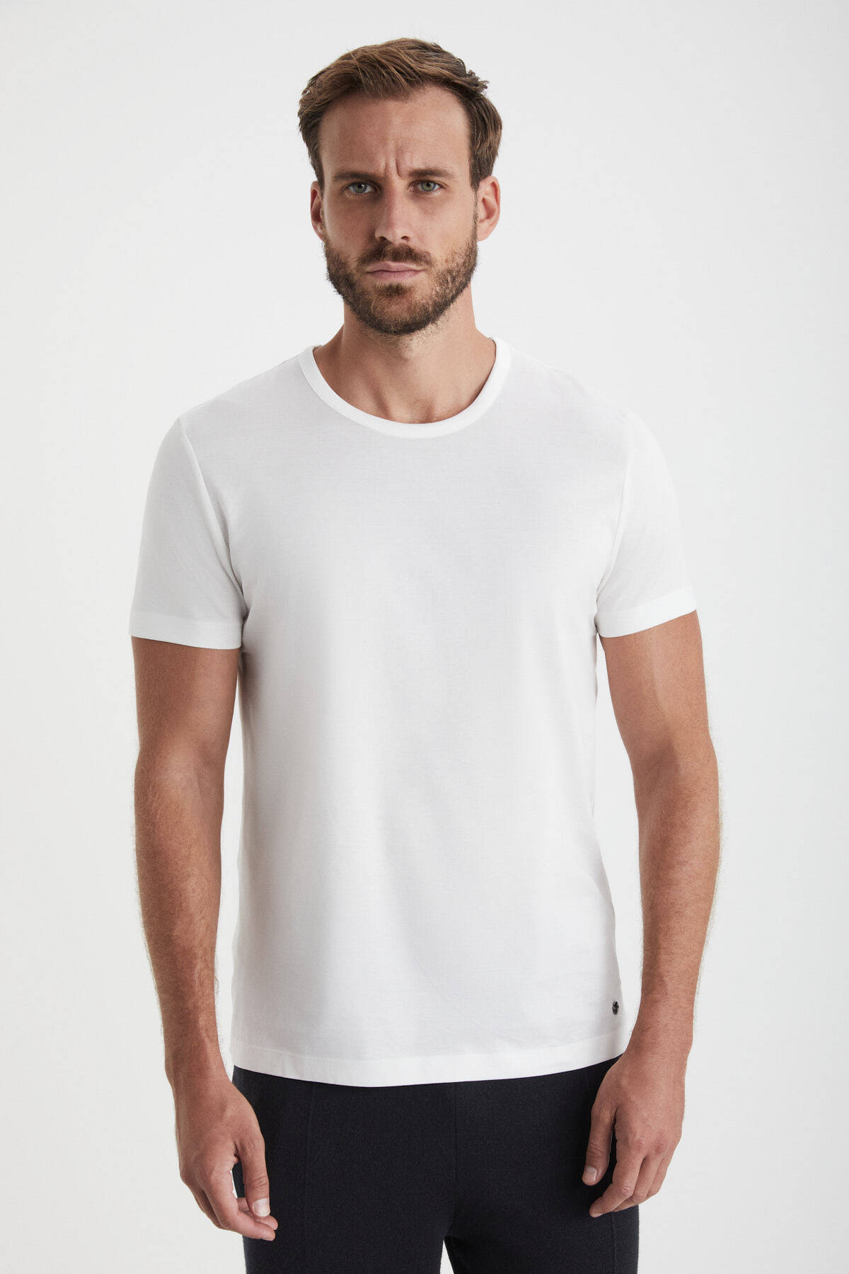 Bisiklet Yaka Beyaz Basic T-Shirt