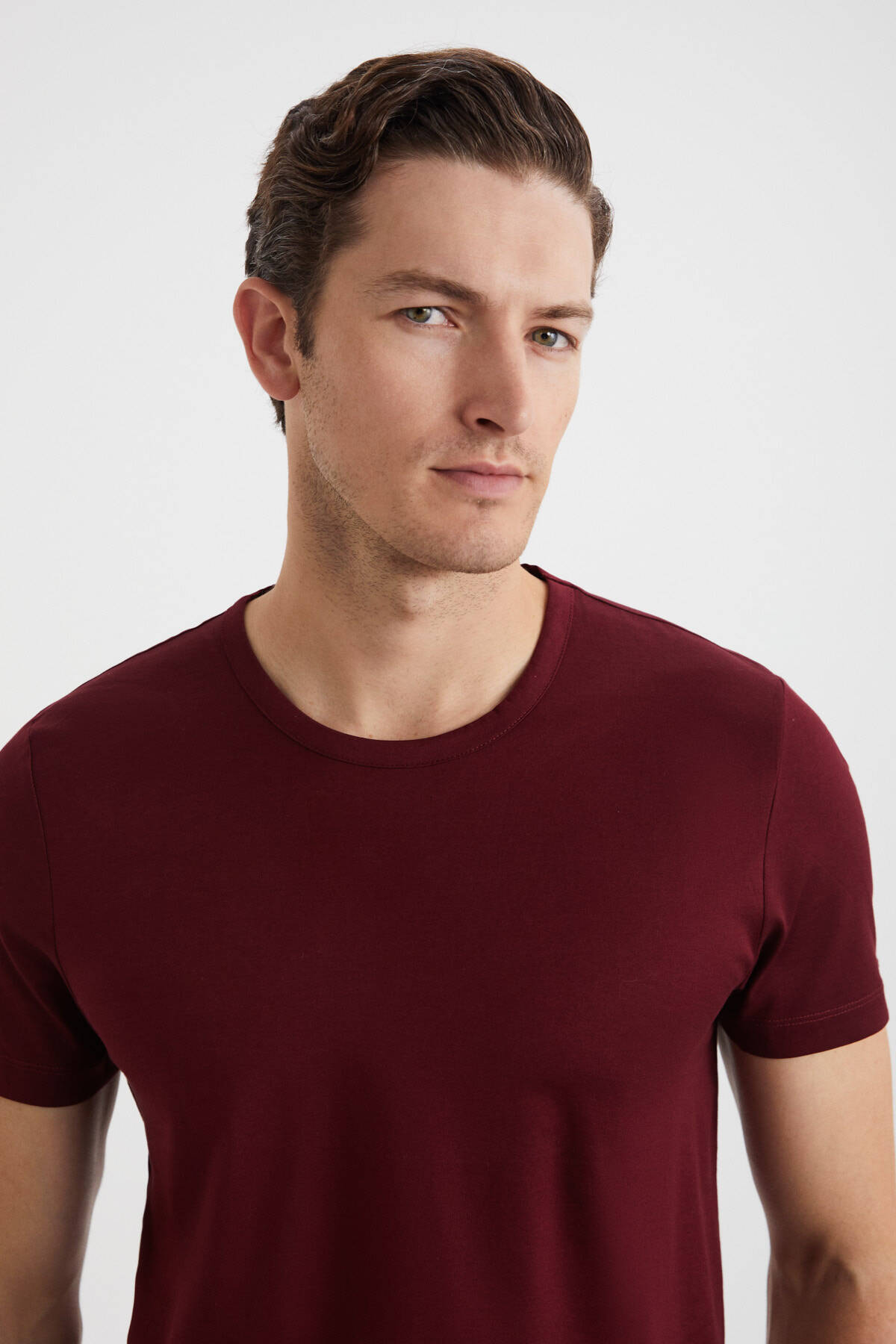 Bisiklet Yaka Bordo Basic T-Shirt