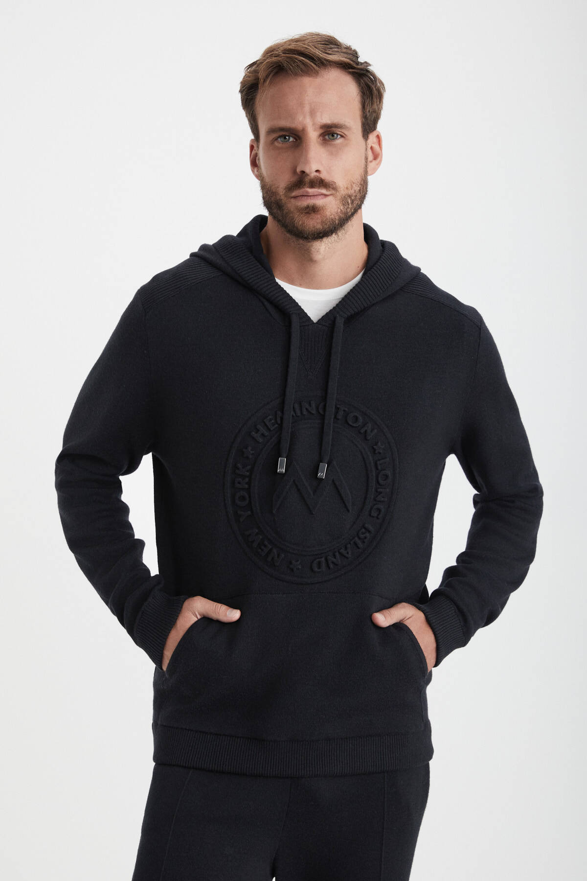 M Logolu Kapüşonlu Siyah Hoody