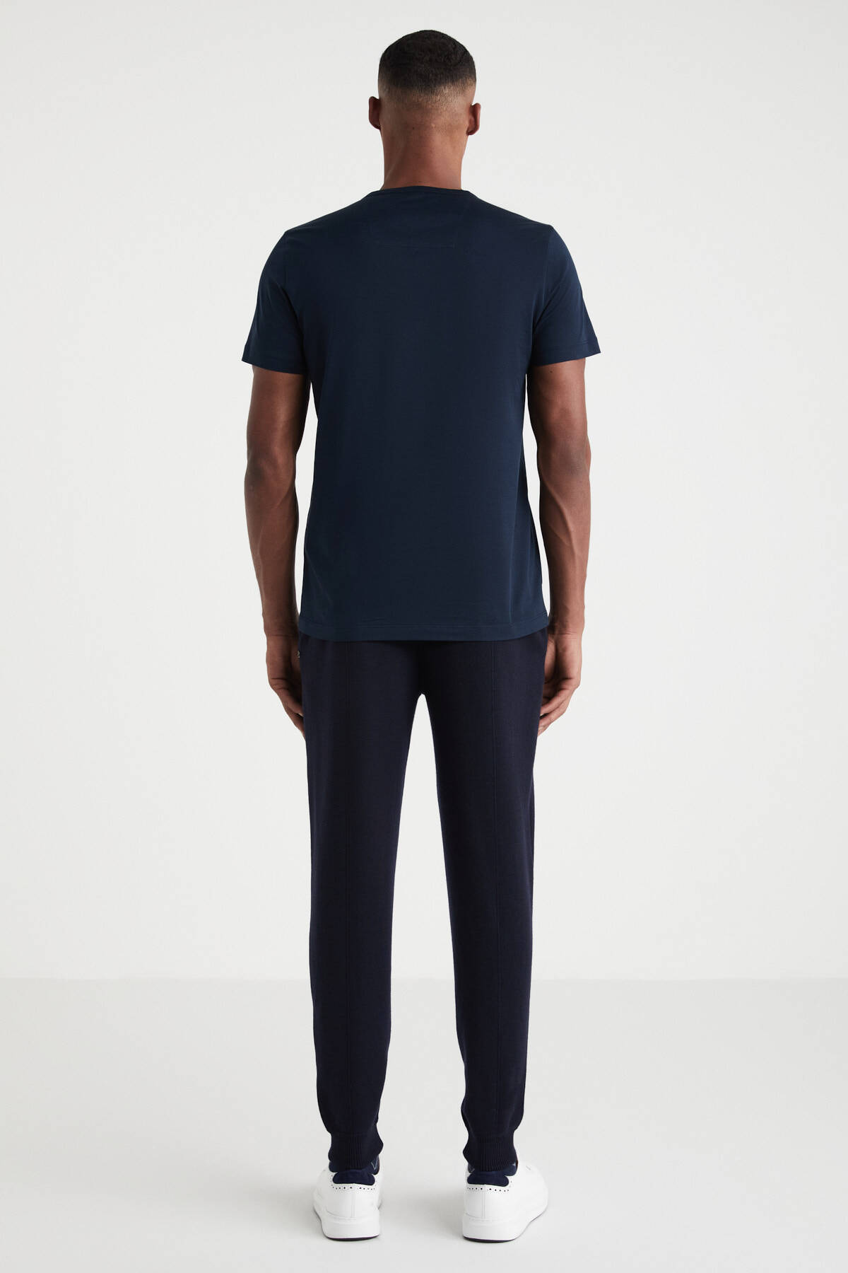 Lacivert V Yaka Basic T-Shirt